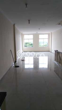 Untuk Dijual! Ruko di Green Lake City Jakarta Barat LT 67m2 / LB 215m2 Kawasan Bisnis Untuk Dijual! Ruko di Green Lake City Jakarta Barat LT 67m2 / LB 215m2 Kawasan Bisnis