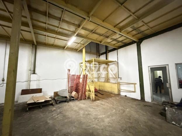 Gudang Bagus Dijual LB 1600m2 Lokasi Strategis Tangerang Area Cocok untuk Berbisnis Gudang Bagus Dijual LB 1600m2 Lokasi Strategis Tangerang Area Cocok untuk Berbisnis