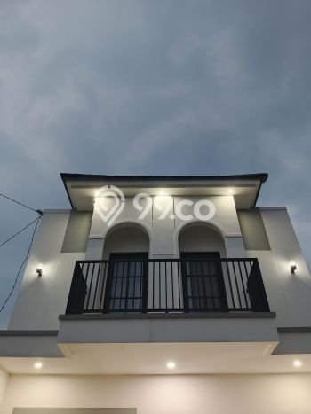 Jual Rumah Favorit Siap Huni LB 75m2 di Banyumanik, Semarang Jual Rumah Favorit Siap Huni LB 75m2 di Banyumanik, Semarang
