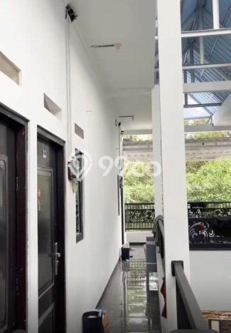 Rumah Modern Minimalis 18 Kamar Bisa Langsung Pindah di Semarang Selatan Rumah Modern Minimalis 18 Kamar Bisa Langsung Pindah di Semarang Selatan