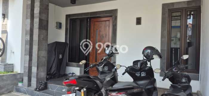 Dijual Hunian Rumah Terawat 4 Kamar di Jatingaleh, Semarang Dijual Hunian Rumah Terawat 4 Kamar di Jatingaleh, Semarang