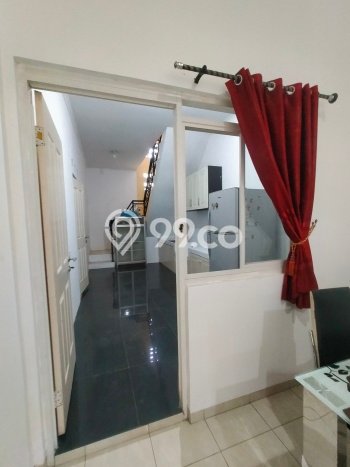 Rumah Strategis Modern Lb 120m2 di Semarang Barat, Semarang Rumah Strategis Modern Lb 120m2 di Semarang Barat, Semarang