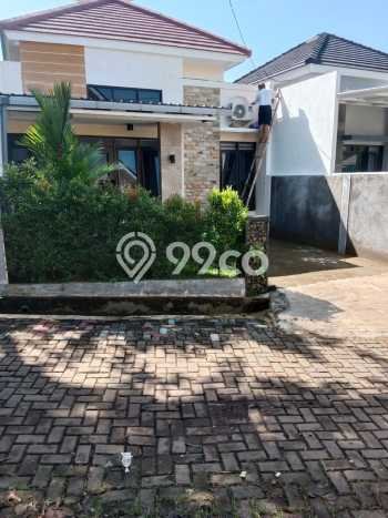Dijual Rumah Minimalis Bagus Punya 2 KT di Mijen Semarang SHM Dijual Rumah Minimalis Bagus Punya 2 KT di Mijen Semarang SHM
