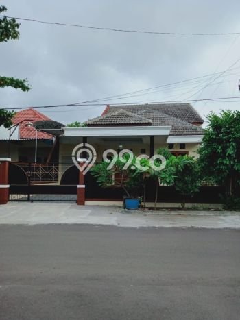 Rumah Strategis area Semarang Barat, Semarang, LT 308m2m² Bangunan 300m2m² - BISA KPR! Rumah Strategis area Semarang Barat, Semarang, LT 308m2m² Bangunan 300m2m² - BISA KPR!