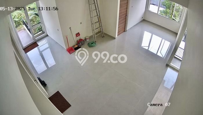 For Sale Rumah Elit Exclusive di Tembalang, Semarang For Sale Rumah Elit Exclusive di Tembalang, Semarang