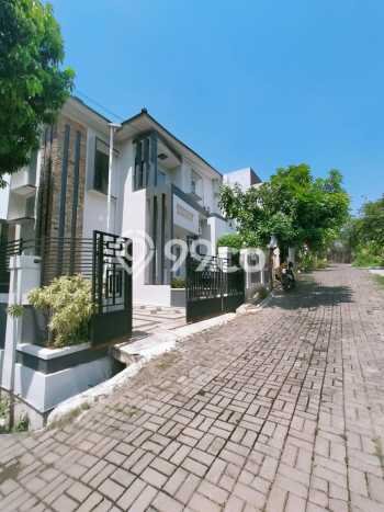Dijual Cepat Rumah Favorit Siap Huni LB 150m2 di Semarang Barat, Semarang Dijual Cepat Rumah Favorit Siap Huni LB 150m2 di Semarang Barat, Semarang