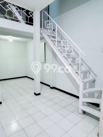 Rumah area Semarang Barat, Semarang, Luas 105m2m² LB 100m2m² - INVESTASI TERBAIK! Rumah area Semarang Barat, Semarang, Luas 105m2m² LB 100m2m² - INVESTASI TERBAIK!