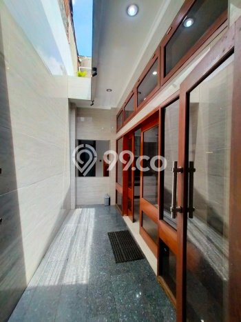 Dijual Cepat Rumah Favorit Siap Huni LB 172m2 di Semarang Selatan, Semarang Dijual Cepat Rumah Favorit Siap Huni LB 172m2 di Semarang Selatan, Semarang