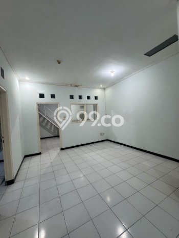 For Sale Rumah 3 Kamar Lokasi Strategis Nyaman dan Strategis di Semarang Barat For Sale Rumah 3 Kamar Lokasi Strategis Nyaman dan Strategis di Semarang Barat