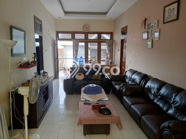Jual Rumah Favorit Siap Huni LB 310m2 di Semarang Selatan, Semarang Jual Rumah Favorit Siap Huni LB 310m2 di Semarang Selatan, Semarang