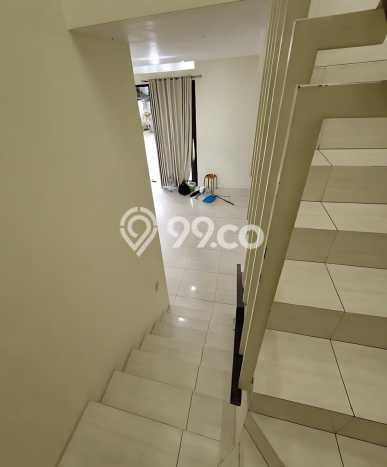 Rumah Modern Cantik 2 KT Siap Huni di Semarang Selatan Rumah Modern Cantik 2 KT Siap Huni di Semarang Selatan
