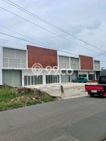 Area Ramai! Gudang Dijual di Mijen untuk Bisnis Luas Bangunan 250m2 Area Ramai! Gudang Dijual di Mijen untuk Bisnis Luas Bangunan 250m2