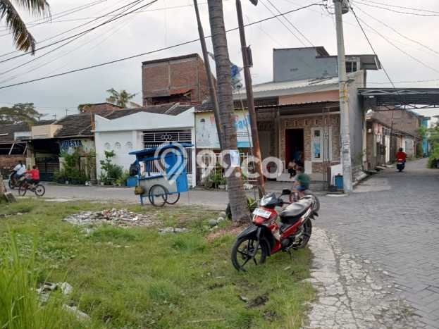 Tanah untuk Dijual Lokasi Semarang Timur, Semarang Luas 253m2 SHM Tanah untuk Dijual Lokasi Semarang Timur, Semarang Luas 253m2 SHM