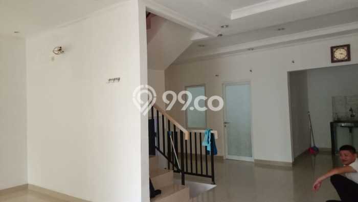 Dijual Cepat Rumah Bagus Siap Huni LB 180m2 di Cengkareng, Jakarta Barat Dijual Cepat Rumah Bagus Siap Huni LB 180m2 di Cengkareng, Jakarta Barat