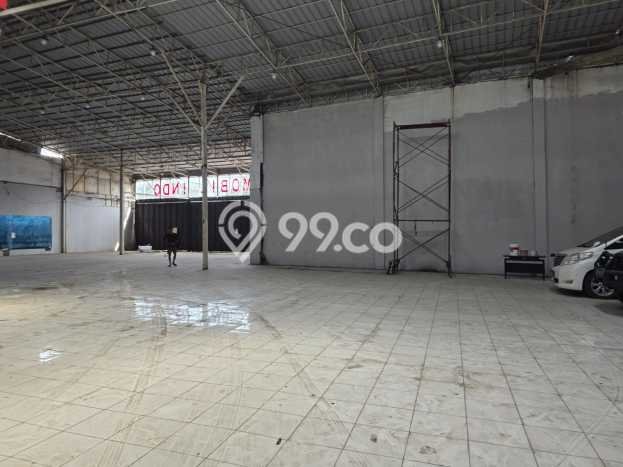 Unit Gudang Disewakan di Jurumudi di Area Ramai & Strategis Unit Gudang Disewakan di Jurumudi di Area Ramai & Strategis
