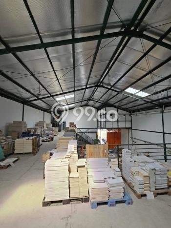 Gudang Area Strategis Kawasan Kapuk, Luas 668m², Jalan Utama Gudang Area Strategis Kawasan Kapuk, Luas 668m², Jalan Utama