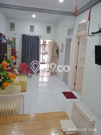 Disewakan! Rumah 3 Kamar Tidur &
2 Kamar Mandi di Citra Garden, Jakarta Barat Disewakan! Rumah 3 Kamar Tidur &
2 Kamar Mandi di Citra Garden, Jakarta Barat