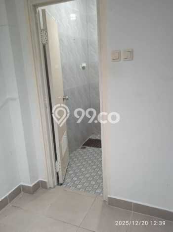 Disewakan! Rumah 3 Kamar Tidur &
2 Kamar Mandi di Citra Garden, Jakarta Barat Disewakan! Rumah 3 Kamar Tidur &
2 Kamar Mandi di Citra Garden, Jakarta Barat