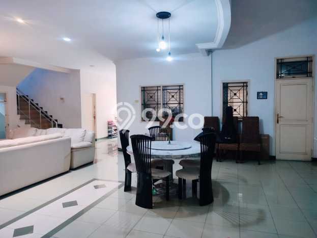 Ready to Use! Luxury House LT 240m2 Desain Modern di Muara Karang Ready to Use! Luxury House LT 240m2 Desain Modern di Muara Karang