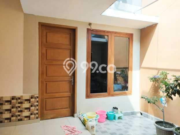 Dijual Rumah Luas Megah Dengan View Cantik di Semanan, Jakarta Barat Dijual Rumah Luas Megah Dengan View Cantik di Semanan, Jakarta Barat