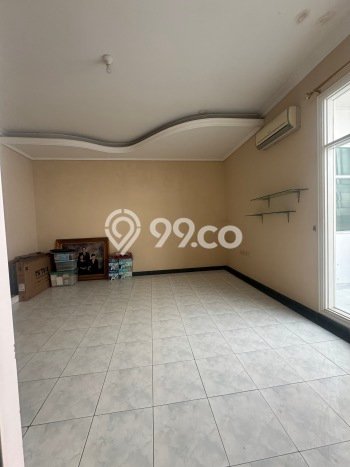 For Sale! Luxury House LT 250m2 Desain Modern di Taman Palem For Sale! Luxury House LT 250m2 Desain Modern di Taman Palem
