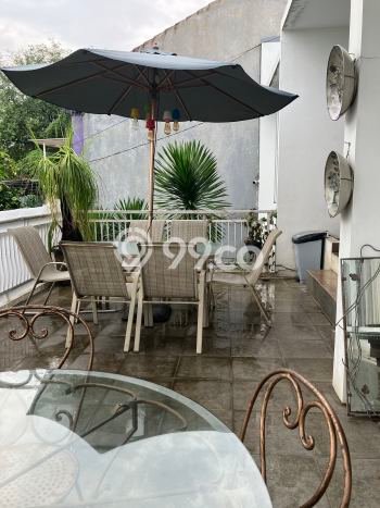 For Sale Rumah Elit Exclusive di Pesanggrahan, Jakarta Selatan For Sale Rumah Elit Exclusive di Pesanggrahan, Jakarta Selatan