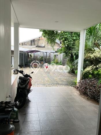 For Sale Rumah Elit Exclusive di Pesanggrahan, Jakarta Selatan For Sale Rumah Elit Exclusive di Pesanggrahan, Jakarta Selatan