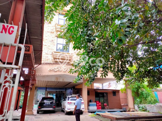 Kantor Bagus Dijual LB 1068m2 Lokasi Strategis Jakarta Barat Area Cocok untuk Berbisnis Kantor Bagus Dijual LB 1068m2 Lokasi Strategis Jakarta Barat Area Cocok untuk Berbisnis