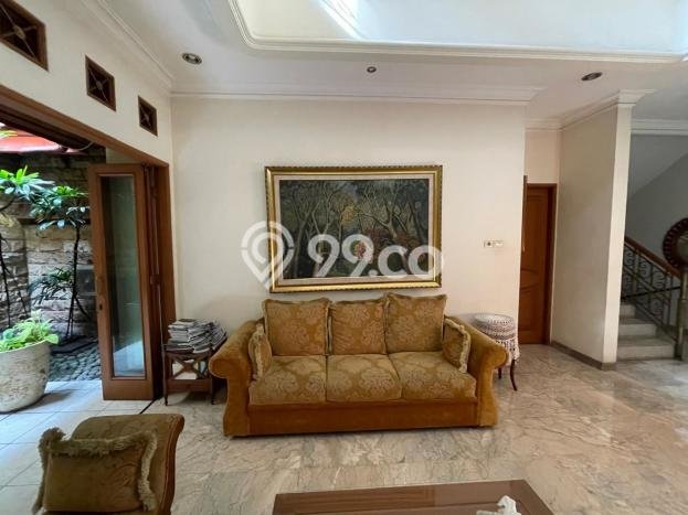 Hot Offer Hunian Mewah Ideal dan Luas di Duren Sawit, Jakarta Timur Hot Offer Hunian Mewah Ideal dan Luas di Duren Sawit, Jakarta Timur