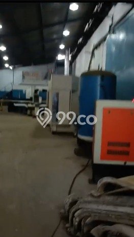 Unit Gudang Dijual di Jakarta Utara LT 4457m2 & LB 3685m2 Unit Gudang Dijual di Jakarta Utara LT 4457m2 & LB 3685m2