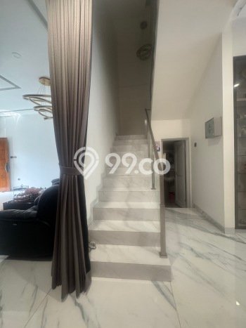 Hunian Mewah LB 300m2 Siap Pakai Desain Elegan di Taman Palem, Jakarta Barat Hunian Mewah LB 300m2 Siap Pakai Desain Elegan di Taman Palem, Jakarta Barat