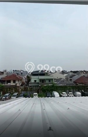 Ready to Use! Luxury House LT 102m2 Desain Elegan di Duri Kepa Ready to Use! Luxury House LT 102m2 Desain Elegan di Duri Kepa