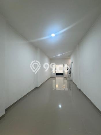 For Sale Rumah 2 Kamar Lokasi Strategis Bagus dan Strategis di Cipondoh For Sale Rumah 2 Kamar Lokasi Strategis Bagus dan Strategis di Cipondoh