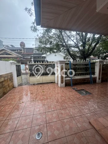 Rumah Modern 4 Kamar LT 180m2 di Taman Kencana Rumah Modern 4 Kamar LT 180m2 di Taman Kencana