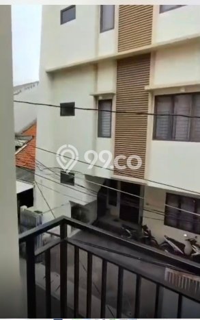 For Sale Hunian Rumah Terawat 4 KT di Tanjung Duren, Jakarta Barat For Sale Hunian Rumah Terawat 4 KT di Tanjung Duren, Jakarta Barat