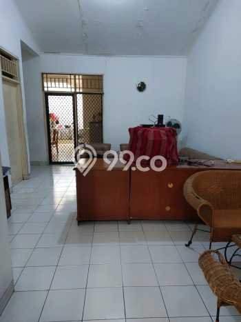 Dijual Rumah Eksklusif 3 KT di Taman Surya, Jakarta Barat Dijual Rumah Eksklusif 3 KT di Taman Surya, Jakarta Barat