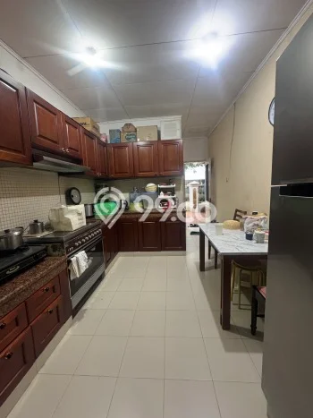 Rumah Modern 4 Kamar LT 180m2 di Taman Kencana Rumah Modern 4 Kamar LT 180m2 di Taman Kencana