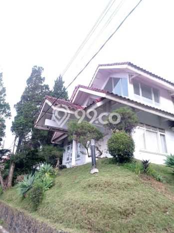 Peluang Terbaik! Vila Kawasan , Luas 300m2m², Area Prospektif dengan nilai naik Peluang Terbaik! Vila Kawasan , Luas 300m2m², Area Prospektif dengan nilai naik