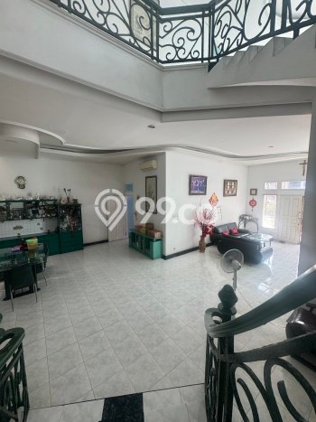 For Sale! Luxury House LT 250m2 Desain Modern di Taman Palem For Sale! Luxury House LT 250m2 Desain Modern di Taman Palem
