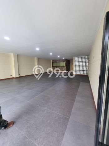 Unit Komersial Tersedia di Gandaria Spesifikasi LB 840m2 Unit Komersial Tersedia di Gandaria Spesifikasi LB 840m2