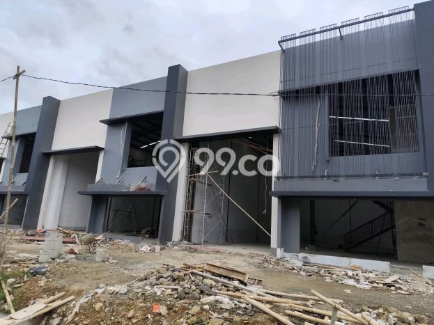 Gudang Dijual di Legok LT 430m2, LB 330m2 Solusi Investasi Cerdas Gudang Dijual di Legok LT 430m2, LB 330m2 Solusi Investasi Cerdas
