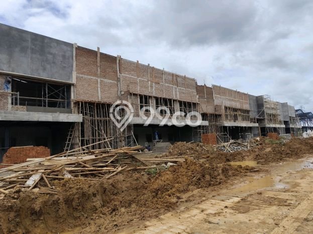 Gudang Disewakan di Area Ramai Cengkareng, Jakarta Barat Gudang Disewakan di Area Ramai Cengkareng, Jakarta Barat