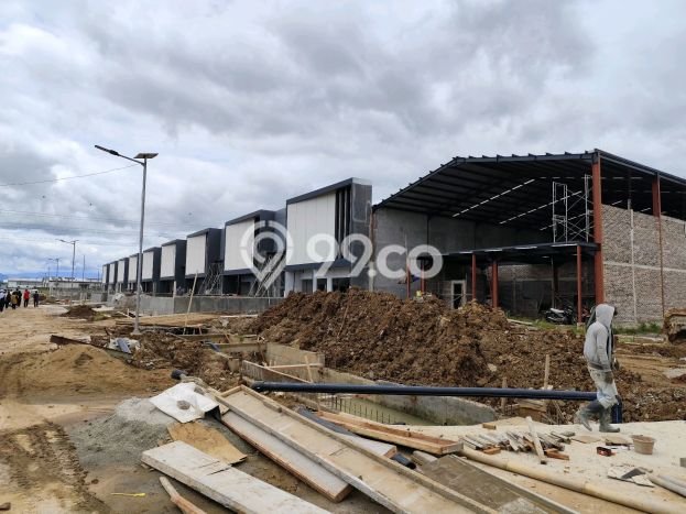 Gudang Kawasan Strategis Kawasan , Luas 612m2m², Jalan Raya Gudang Kawasan Strategis Kawasan , Luas 612m2m², Jalan Raya