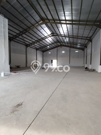 Gudang bagus disewakan di Tigaraksa Tangerang dengan LB 650m2 harga sewa terbaik Gudang bagus disewakan di Tigaraksa Tangerang dengan LB 650m2 harga sewa terbaik