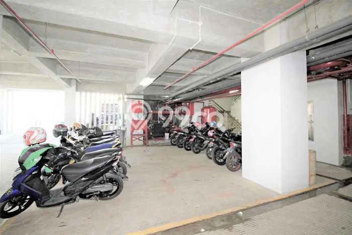 LOKASI TERBAIK! Hotel di Kemayoran, Luas 2560m2m², Akses Utama LOKASI TERBAIK! Hotel di Kemayoran, Luas 2560m2m², Akses Utama