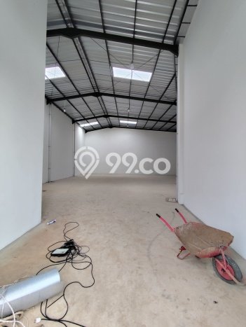 Gudang Disewa di Pagedangan, Tangerang, LT 180m2 / LB 172m2 Gudang Disewa di Pagedangan, Tangerang, LT 180m2 / LB 172m2