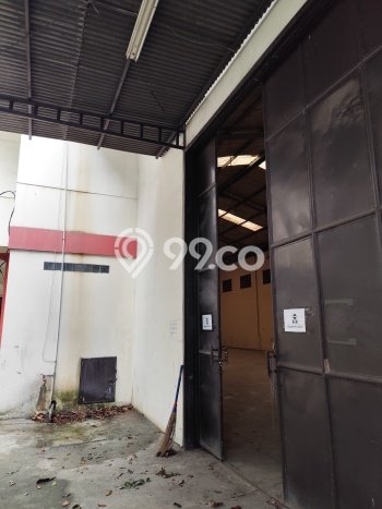 Unit Komersial Disewakan di Tangerang Area Strategis Harga Kompetitif Unit Komersial Disewakan di Tangerang Area Strategis Harga Kompetitif