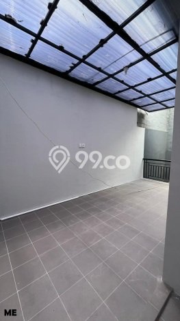 Hunian Elit LB 180m2 Siap Pakai Desain Elegan di Cibubur, Jakarta Timur Hunian Elit LB 180m2 Siap Pakai Desain Elegan di Cibubur, Jakarta Timur