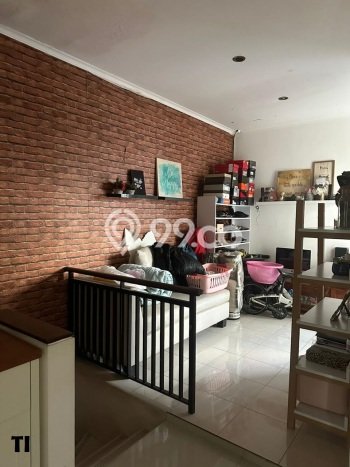 Dijual Rumah Eksklusif 4 KT di Cibubur, Jakarta Timur Dijual Rumah Eksklusif 4 KT di Cibubur, Jakarta Timur