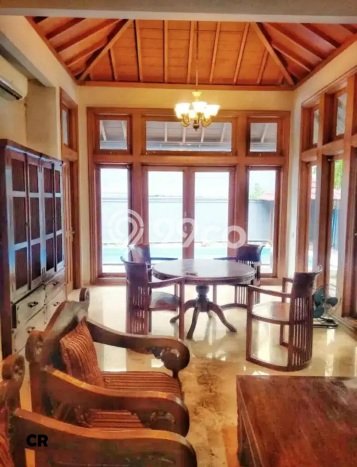 Ready to Use! Premium House LT 515m2 Desain Elegan di Cibubur Ready to Use! Premium House LT 515m2 Desain Elegan di Cibubur